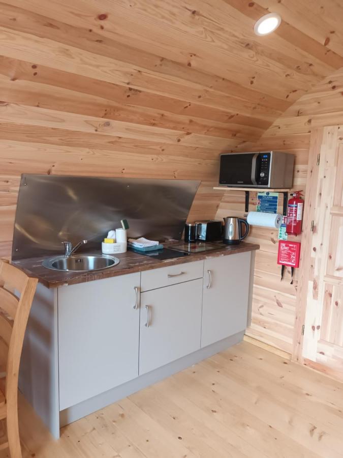 Ceide Glamping Hotel บอลลีคาสเซิล ภายนอก รูปภาพ