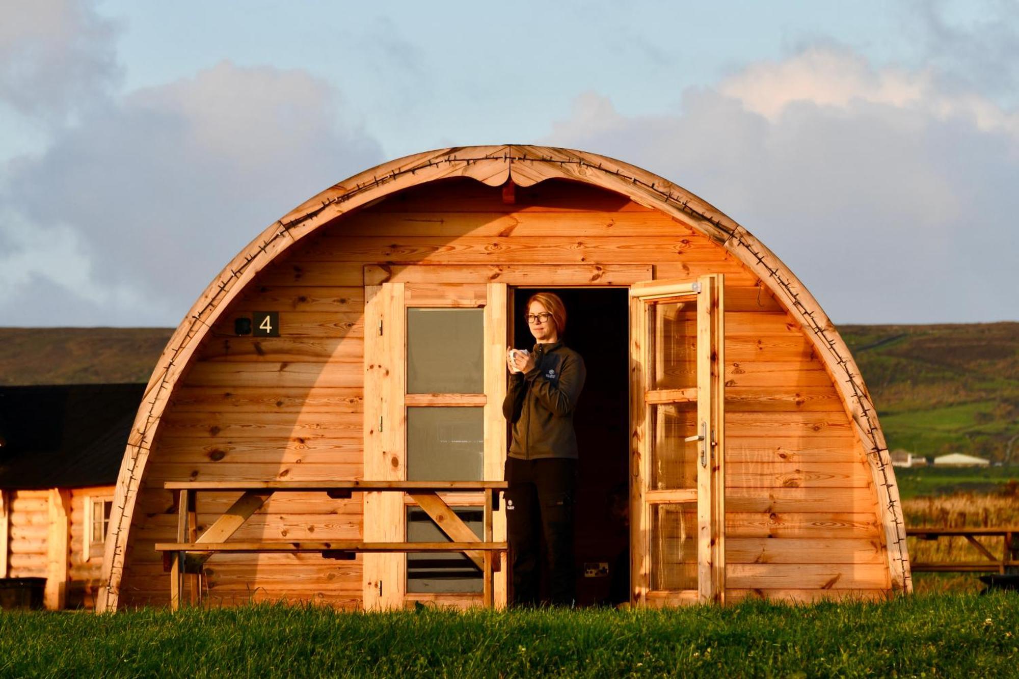 Ceide Glamping Hotel บอลลีคาสเซิล ภายนอก รูปภาพ
